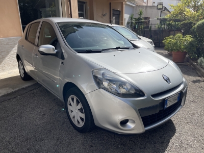 RENAULT CLIO YAHOO! NEOPATENTATI